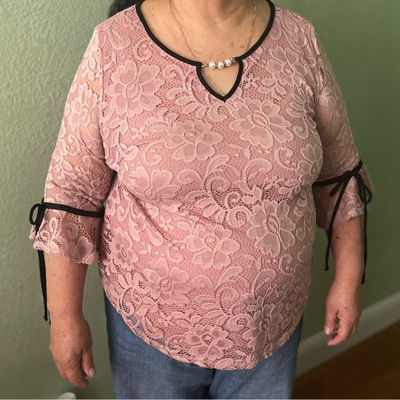 Pink Lace Blouse, Onyx Apparel, Extra Large - Picture 2 of 6